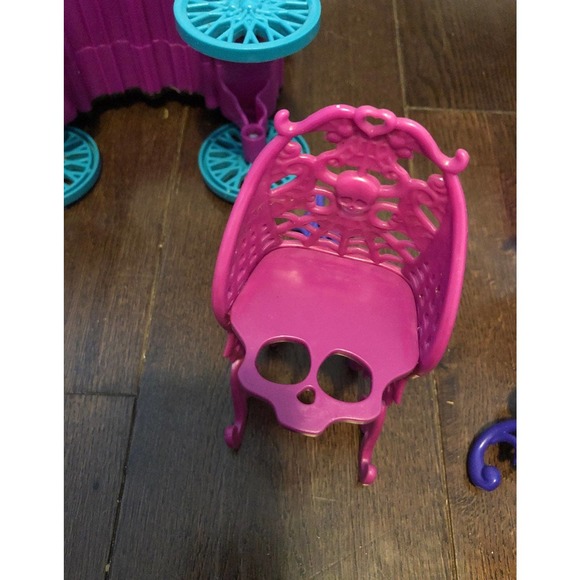 Monster high cafe - Picture 4 of 7